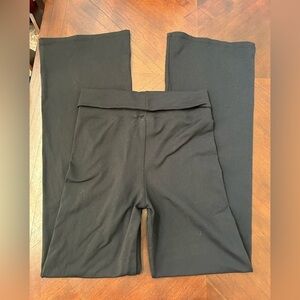 Classic Black Women's Leggings size M/L
